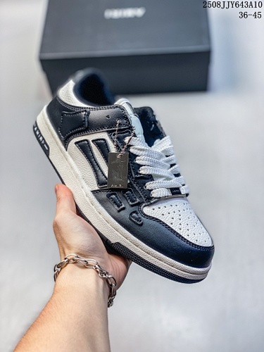 AMIRI Grau & Wei Skel TopLow Sneakers - 209561784