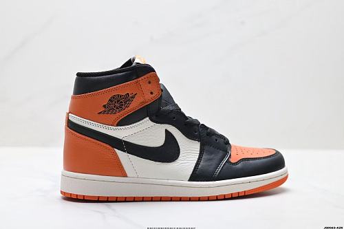 Footwear 242240251