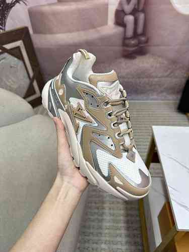 Louis Vuitton Trainer - 183355151