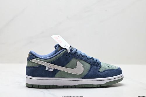 Footwear 241703320