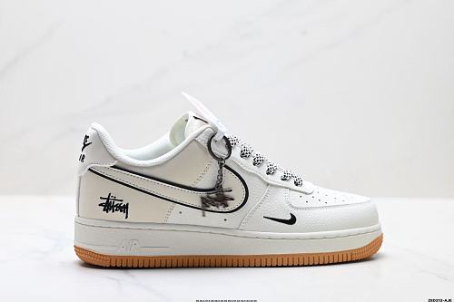 Footwear 241814804