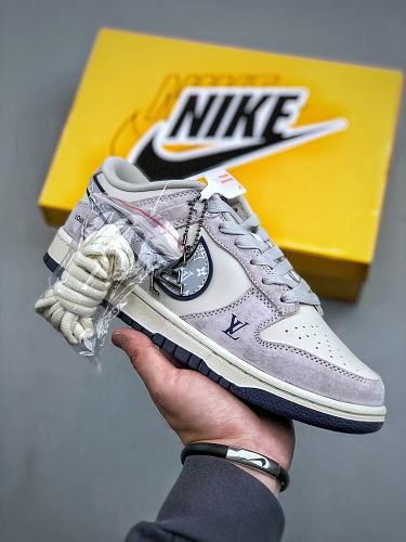 Footwear 241813752