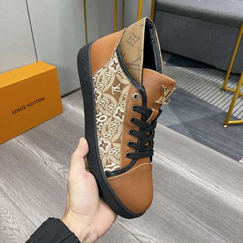 Louis Vuitton Trainer - 183466055