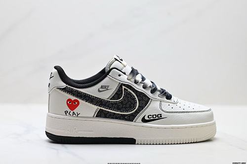 Footwear 241703674