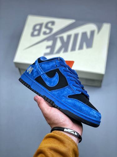 Footwear 241817172