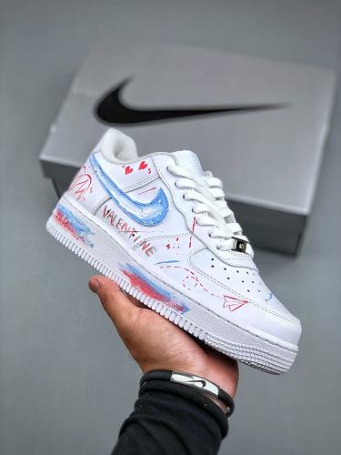 Footwear 241818089