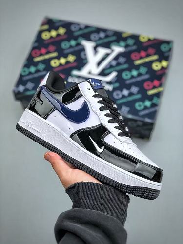 Footwear 241815145