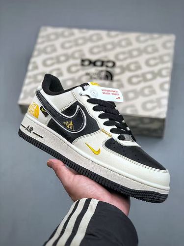 Footwear 241813492