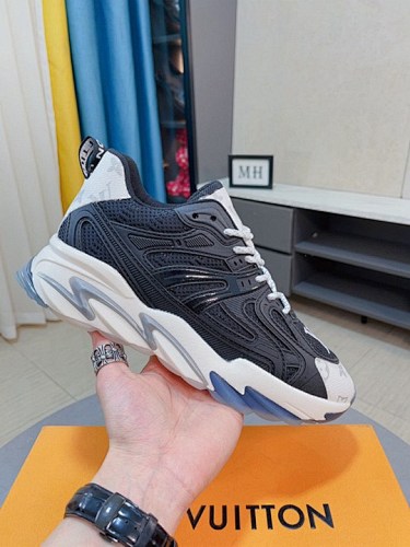 Louis Vuitton Trainer - 183354008