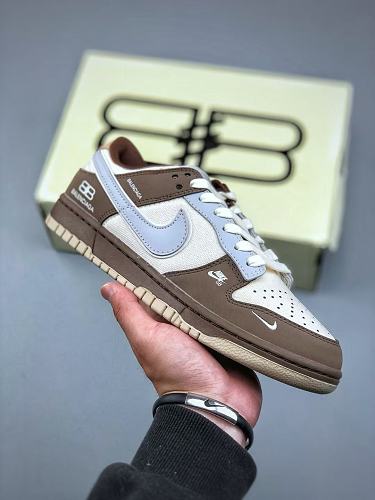 Footwear 241818754
