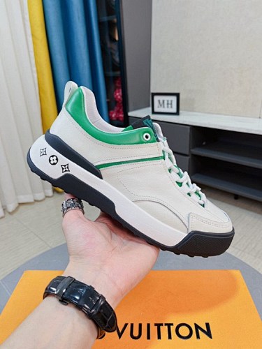 Louis Vuitton Trainer - 183354465
