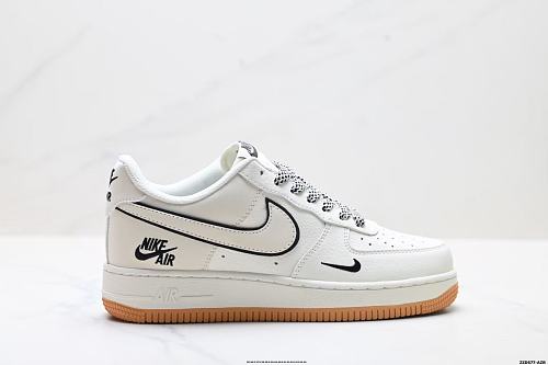 Footwear 241813784