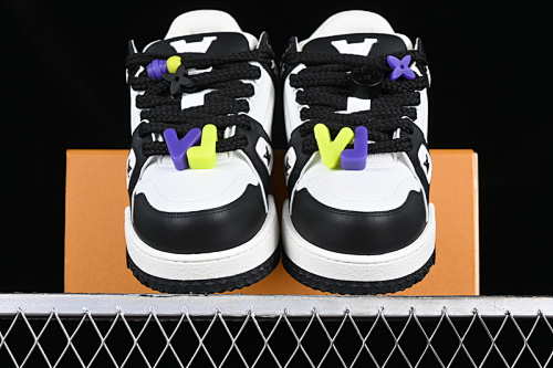Louis Vuitton Trainer - 183041294