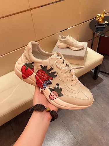 G ucci leisure - 183256841