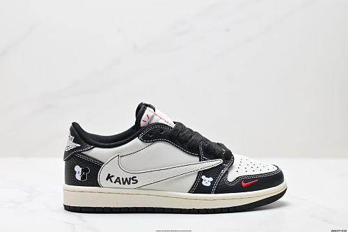 Footwear 242240589