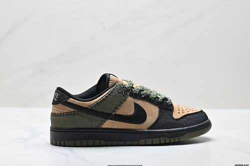 Footwear 241809352