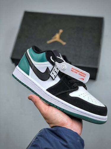 Footwear 242239821