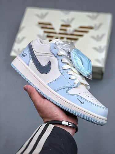 Footwear 242241354