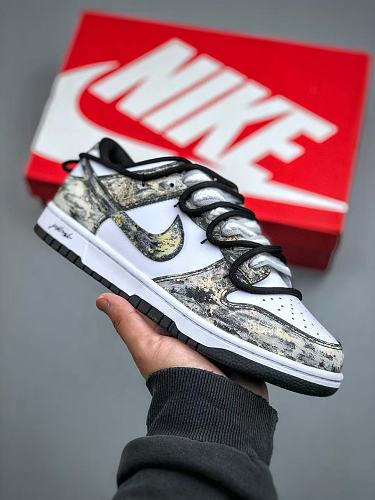 Footwear 241815403