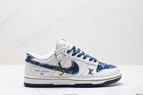 Footwear 241797351