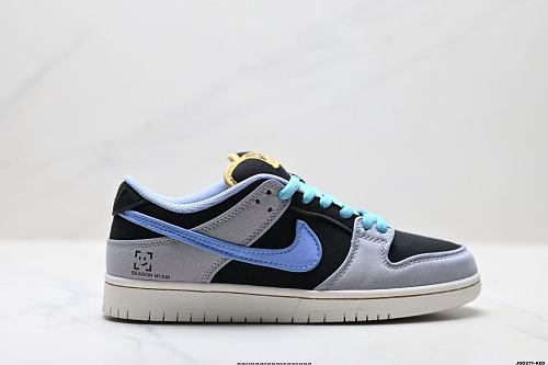 Footwear 241789091