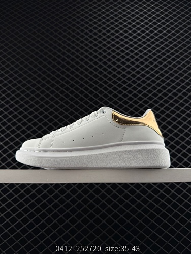 Alexander McQueen - 201150358