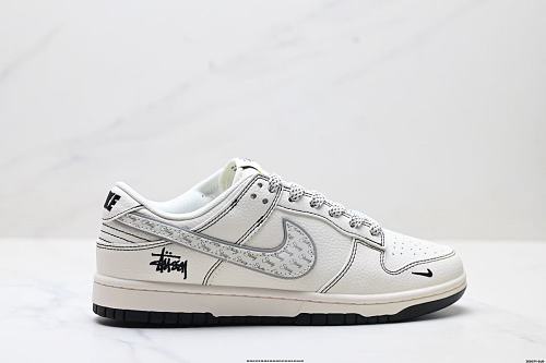 Footwear 241816133