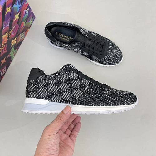 Louis Vuitton Trainer - 183355433