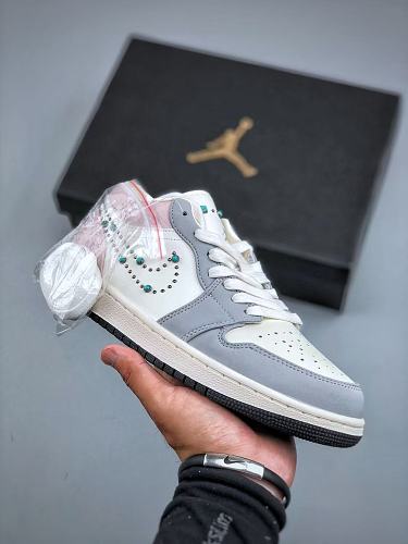 Footwear 242240860
