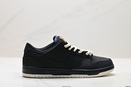 Footwear 241702646
