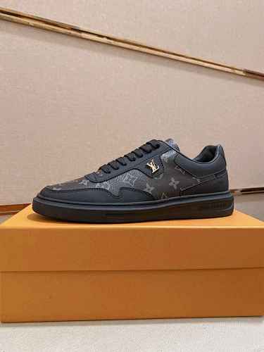 Louis Vuitton Trainer - 183351417
