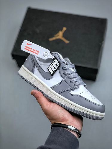 Footwear 242239929