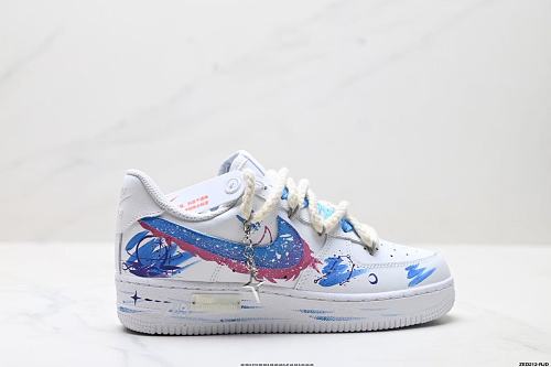 Footwear 241790339
