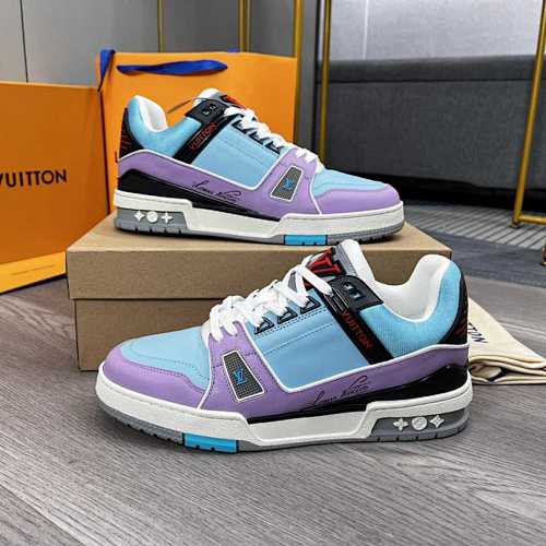 Louis Vuitton Trainer - 183359232