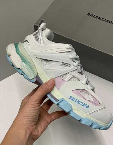 BALENCIAGA Sneakers - 183329011