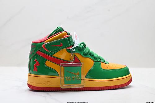 Footwear 241813440