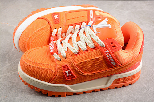 L V QUALITY - 183038944