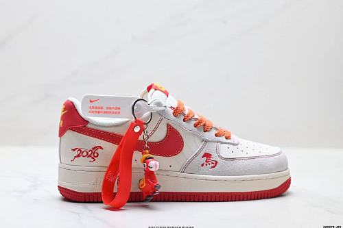 Footwear 241798751