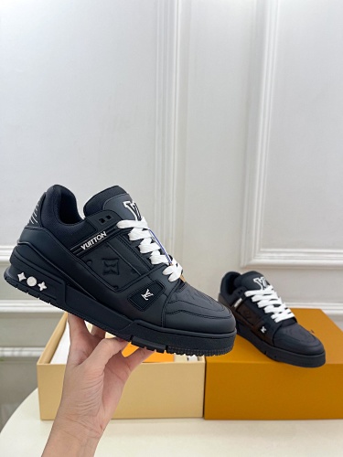 LV TRAINER - 193820947