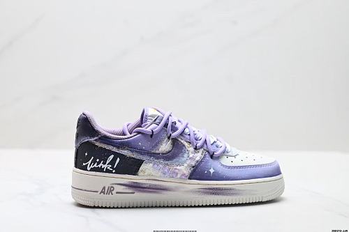 Footwear 241806990