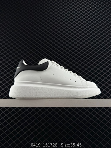 Alexander McQueen - 201150154