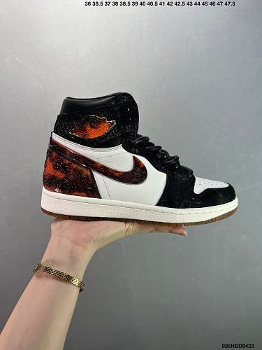 Footwear 242241074