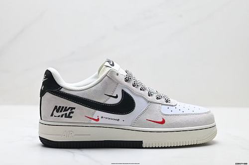 Footwear 241790677