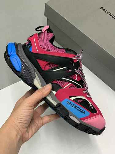 BALENCIAGA Sneakers - 183339453