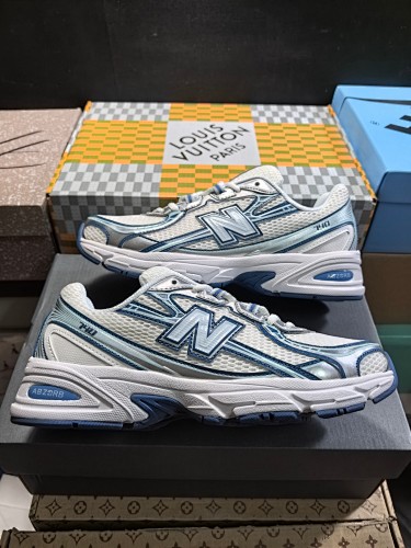 NB 740 - 216460796