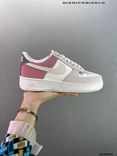 Footwear 241815490