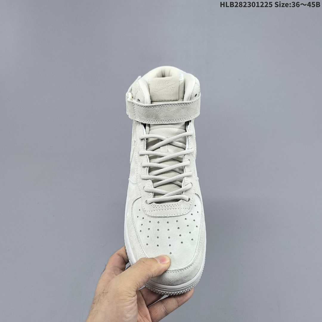Footwear 244549126 photograph 7