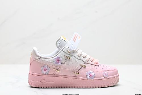 Footwear 241813550