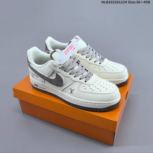 Footwear 244549137 photograph 2