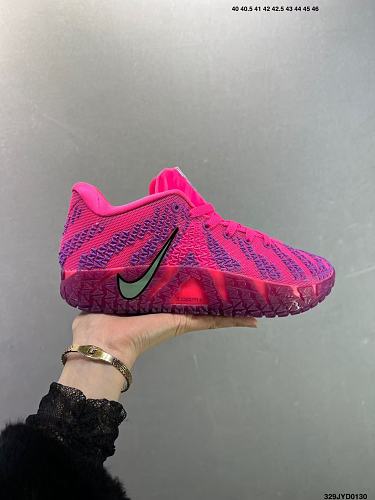 Footwear 242244705